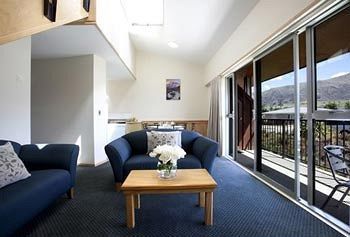 Clearbrook Motel & Serviced Apartments Wanaka Exterior photo